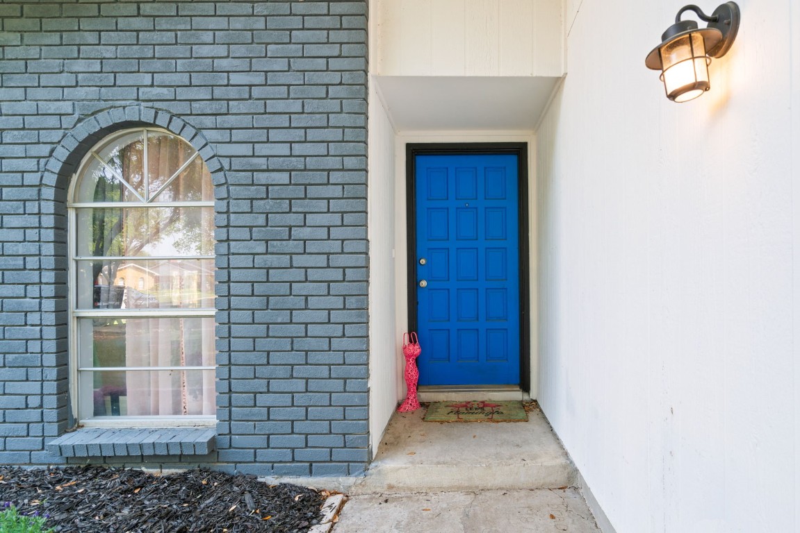 5105 Hardaway Circle The Colony TX 75056