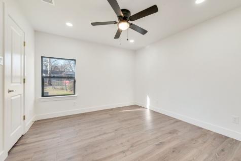 2505 Poinsettia Drive Dallas TX 75211