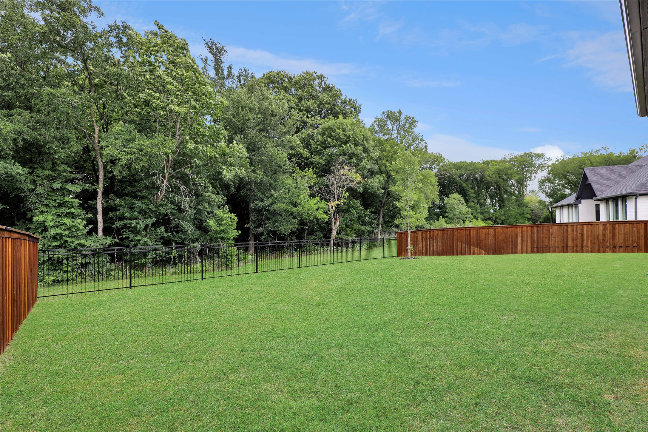 1820 Paxton Pass Mckinney TX 75071