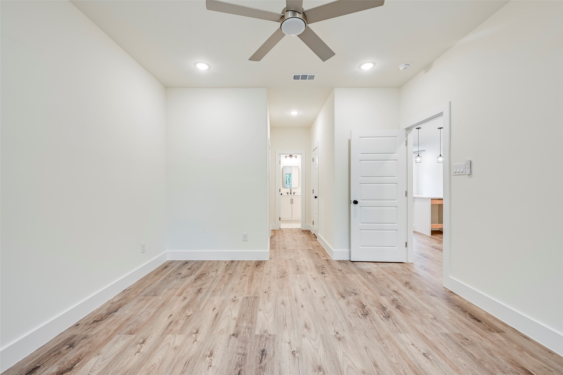 3610 Frank Dallas TX 75210
