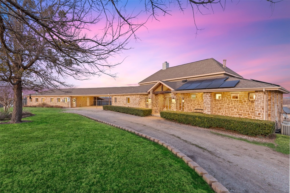 8296 NW County Road 0090 Corsicana TX 75110