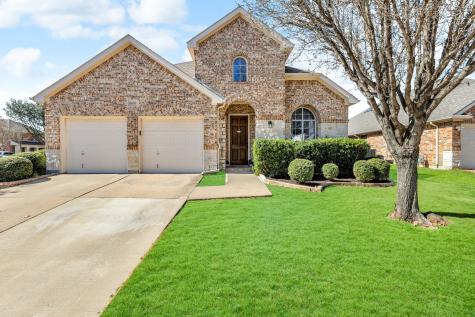 6839 Landing Drive Grand Prairie TX 75054