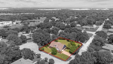 1602 Lancelot Circle Grand Prairie TX 75050