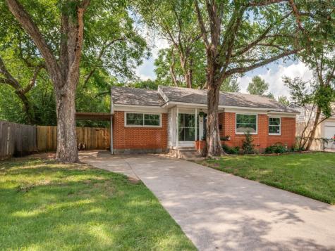 913 W Inwood Drive Arlington TX 76013