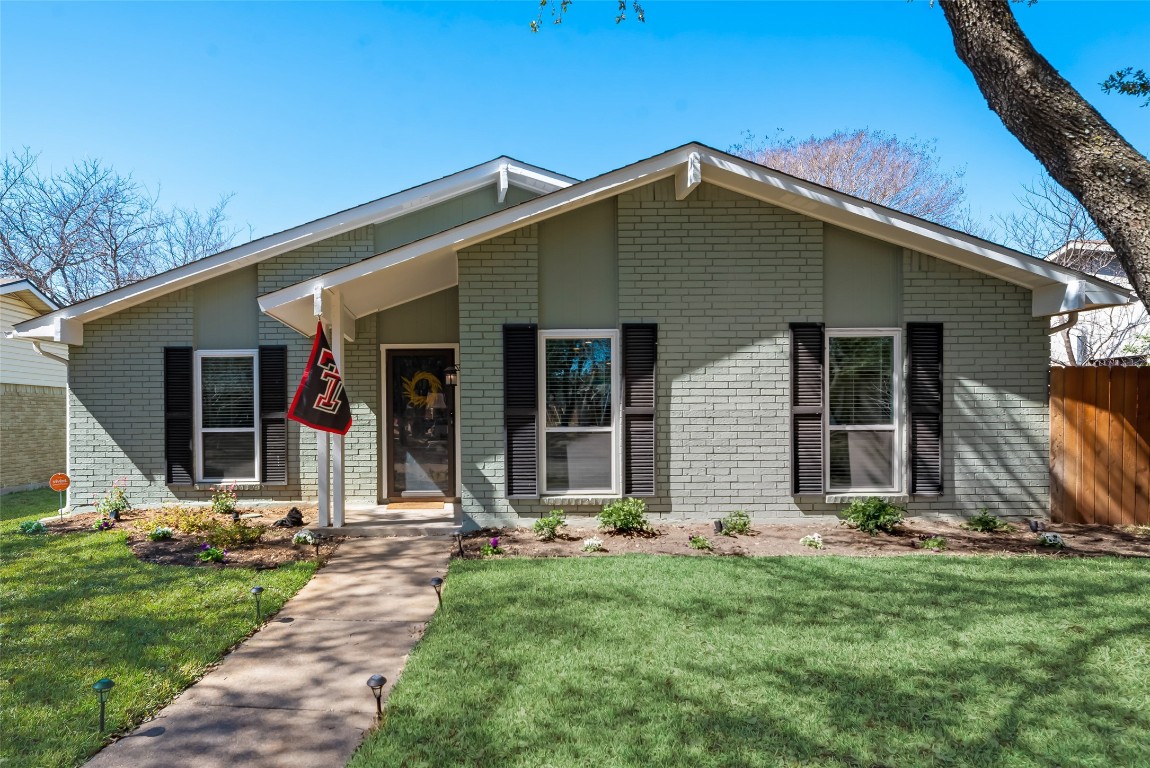 8509 Grumman Drive Dallas TX 75228