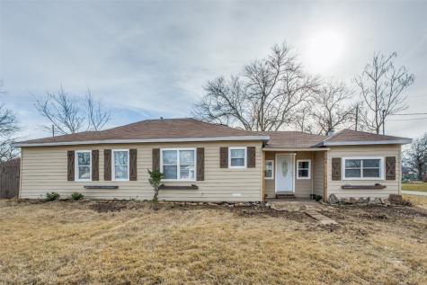 201 W Fowler Street Savoy TX 75479