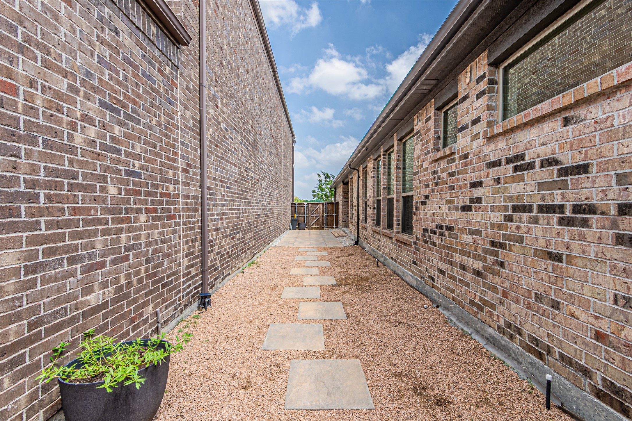 7915 Piedmont Avenue Frisco TX 75035