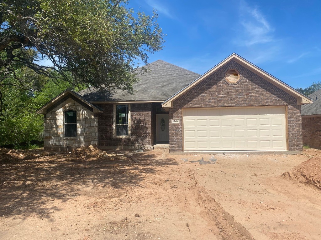 2512 Creek Drive Granbury TX 76048
