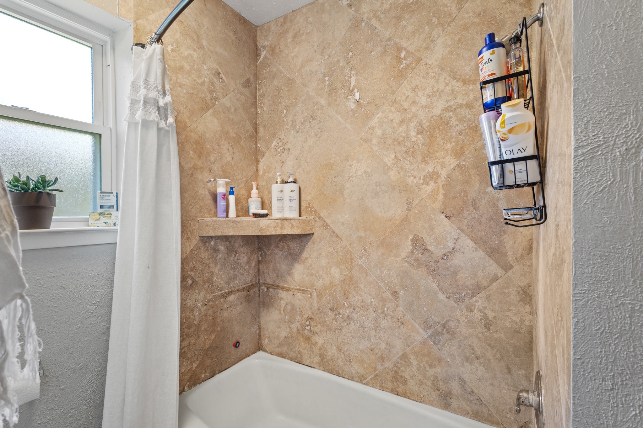 6533 Circleview Drive North Richland Hills TX 76180