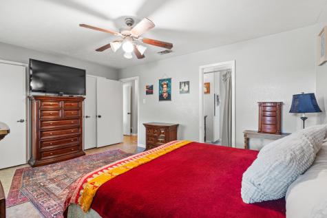 6533 Circleview Drive North Richland Hills TX 76180