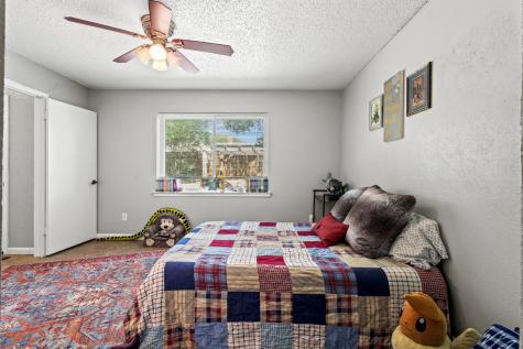 6533 Circleview Drive North Richland Hills TX 76180