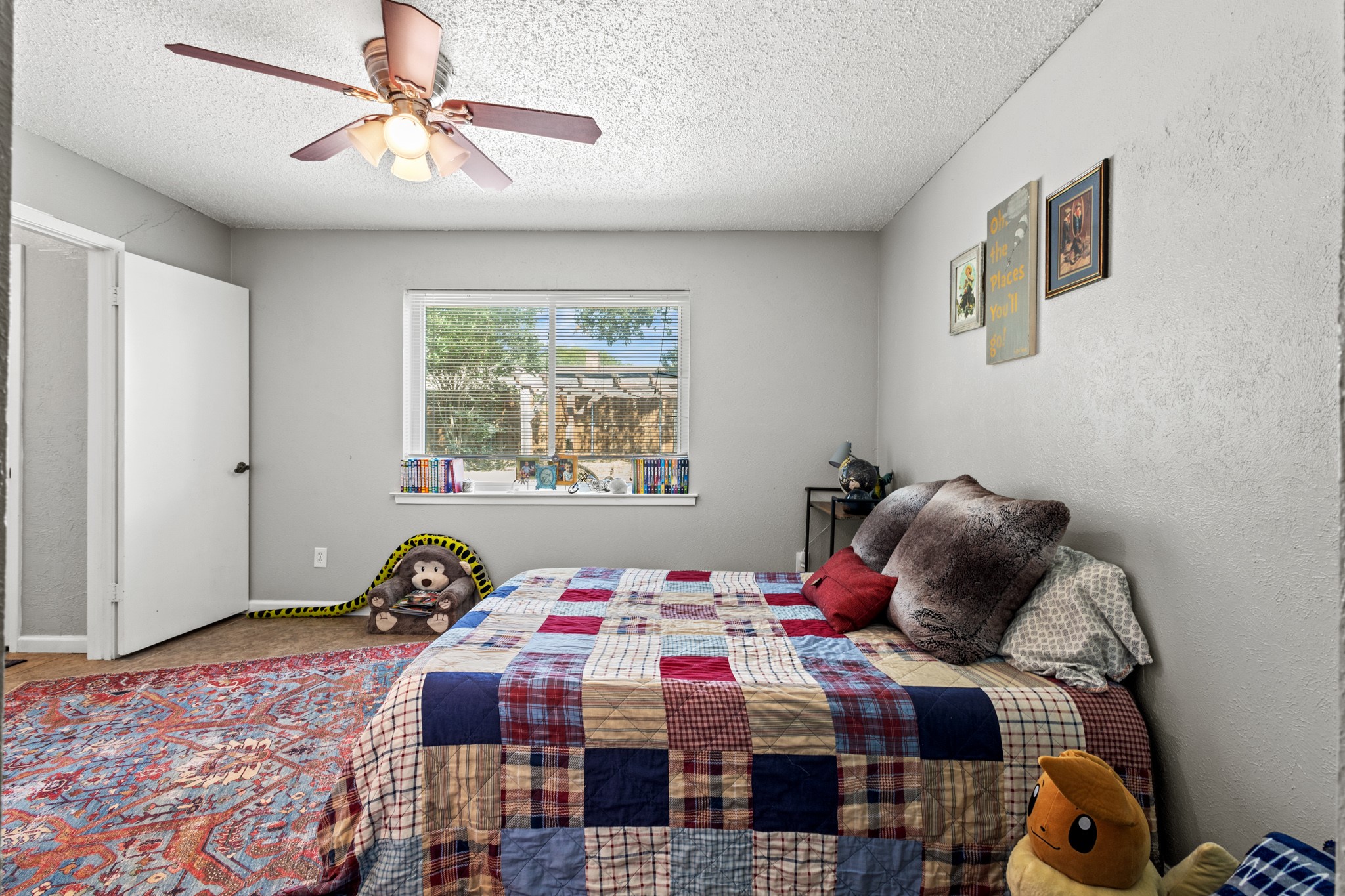 6533 Circleview Drive North Richland Hills TX 76180