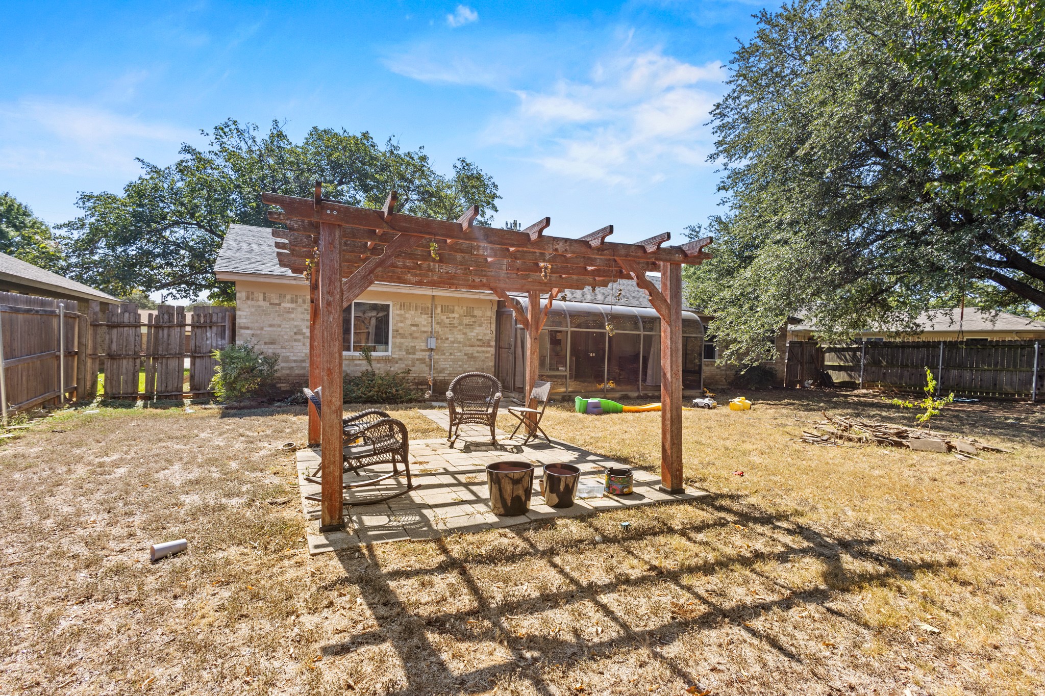 6533 Circleview Drive North Richland Hills TX 76180