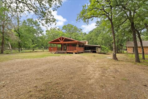 10050 W Fm 744 Barry TX 75102
