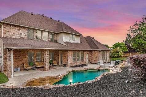 7905 Forest Lakes Court North Richland Hills TX 76182