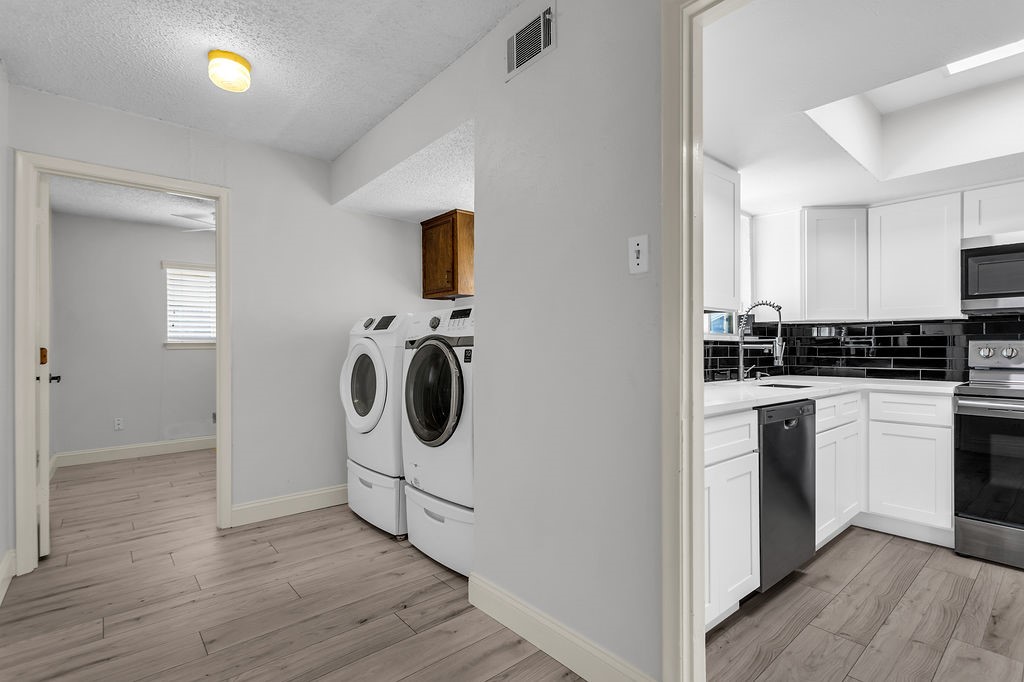 709 Royal Oaks Drive Garland TX 75040