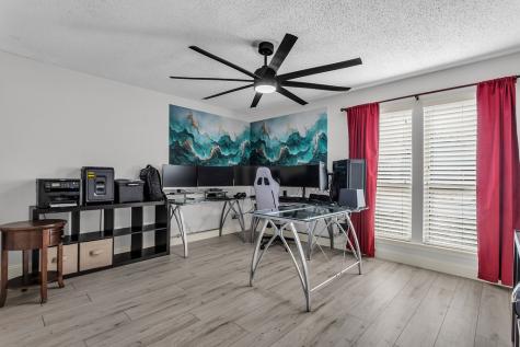 709 Royal Oaks Drive Garland TX 75040