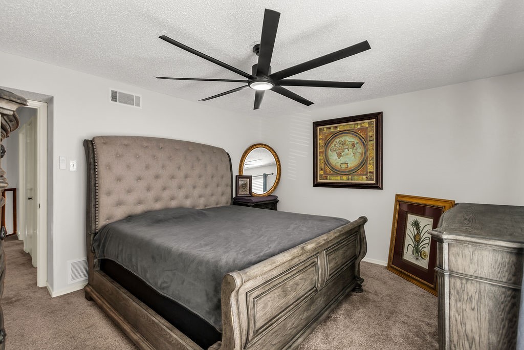709 Royal Oaks Drive Garland TX 75040
