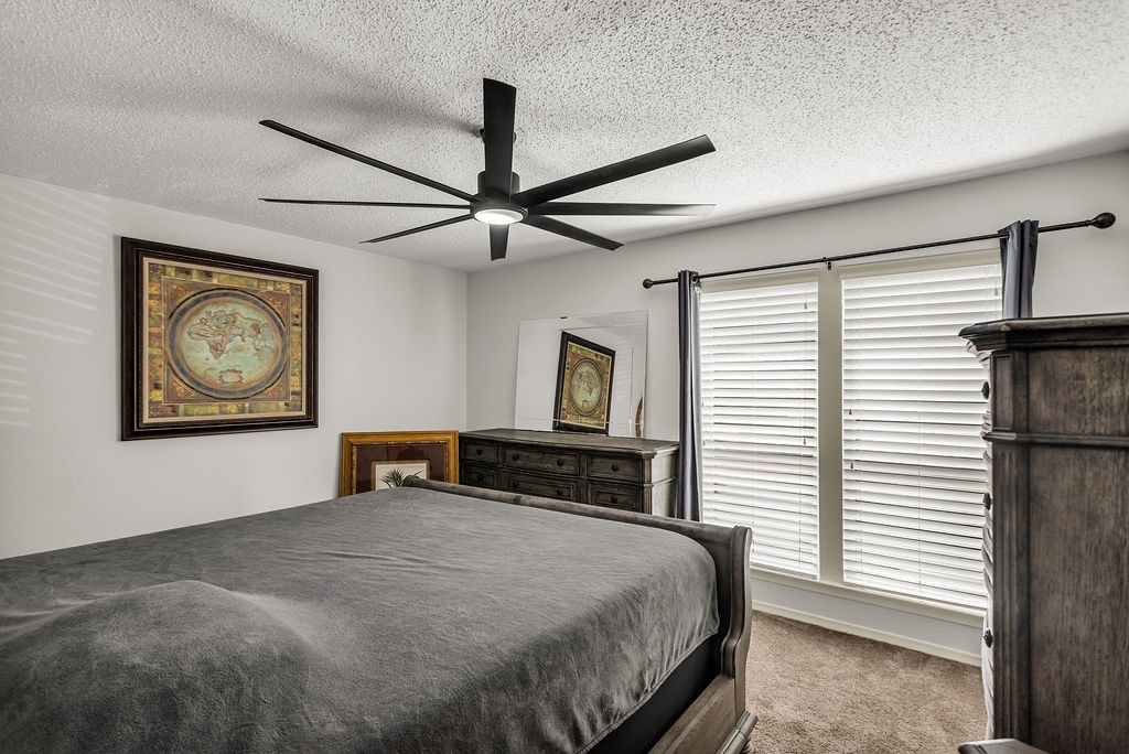 709 Royal Oaks Drive Garland TX 75040