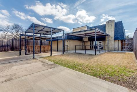 709 Royal Oaks Drive Garland TX 75040