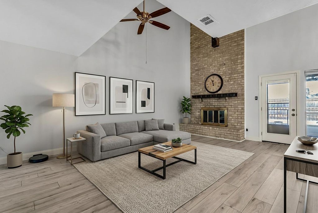 709 Royal Oaks Drive Garland TX 75040