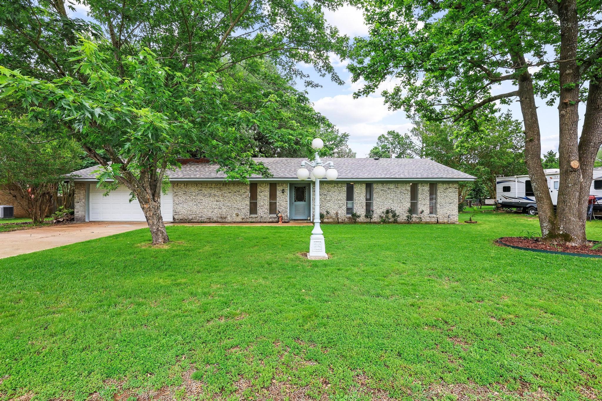 212 Lou Street Sulphur Springs TX 75482