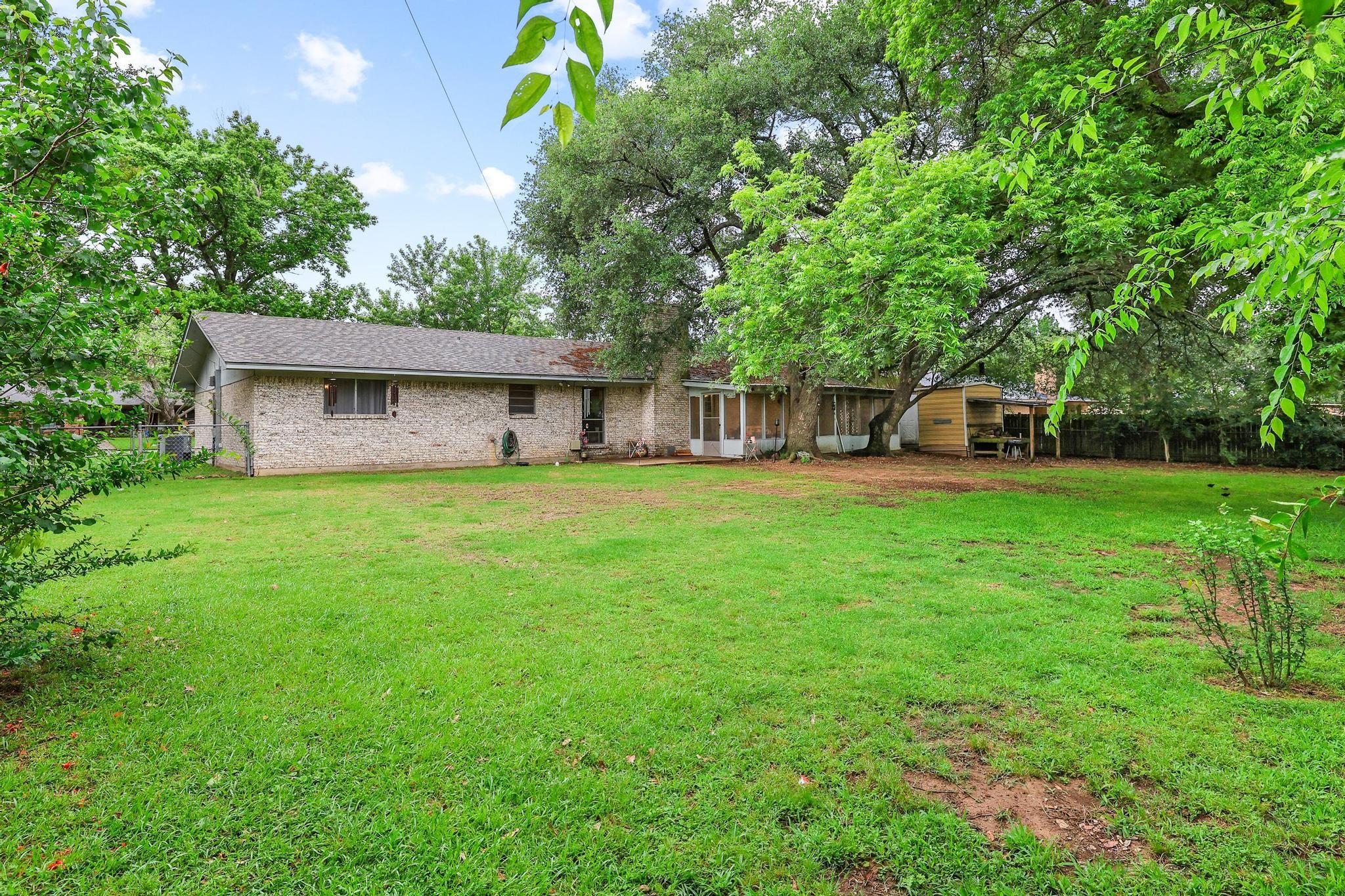 212 Lou Street Sulphur Springs TX 75482