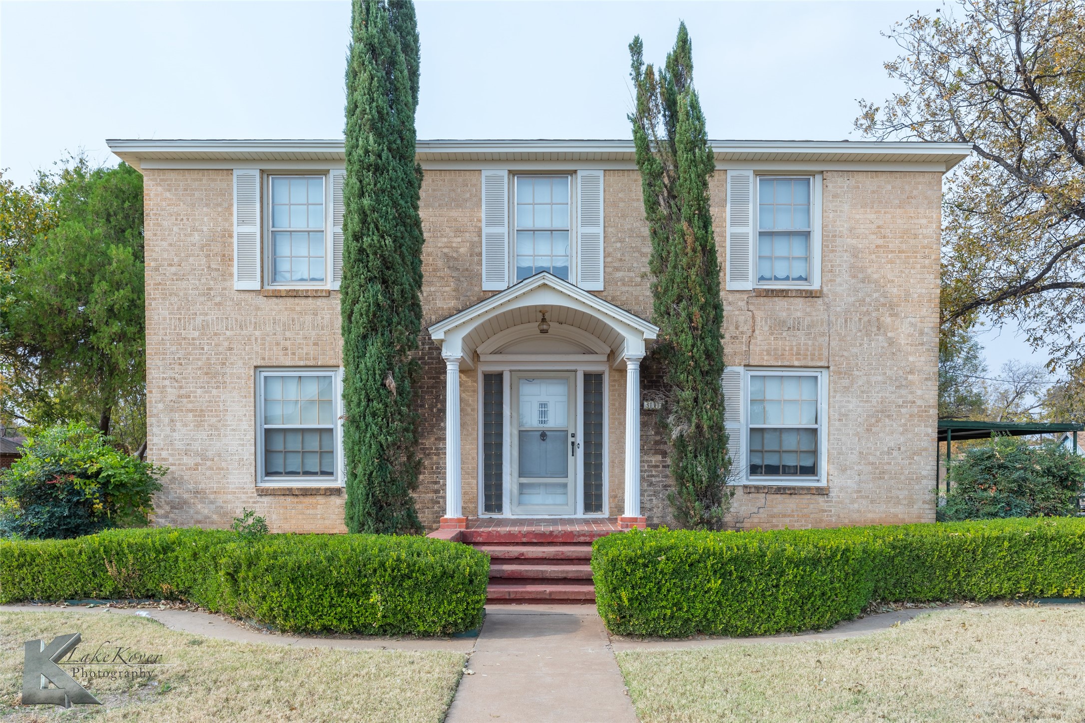 341 N 3rd Avenue Munday TX 76371