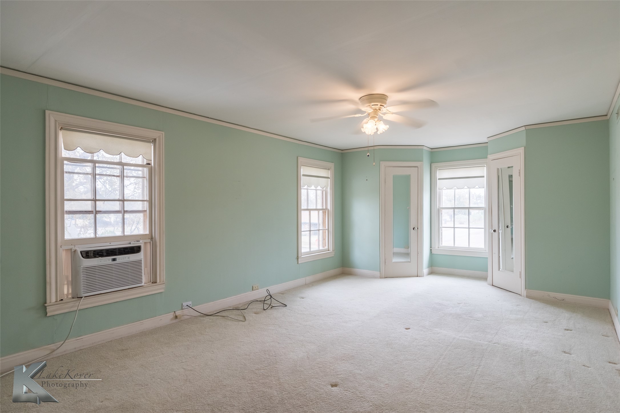 341 N 3rd Avenue Munday TX 76371
