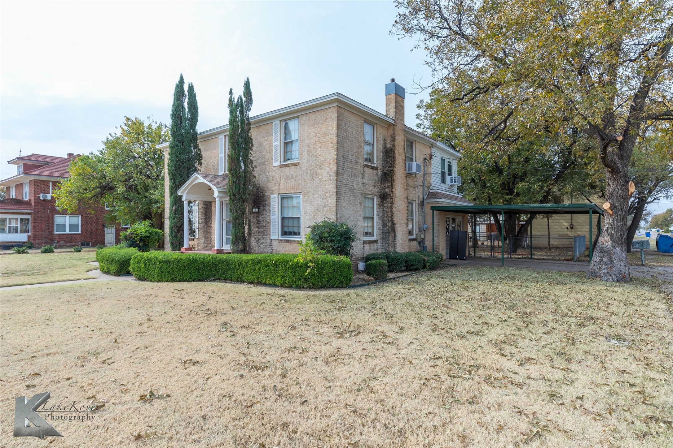 341 N 3rd Avenue Munday TX 76371