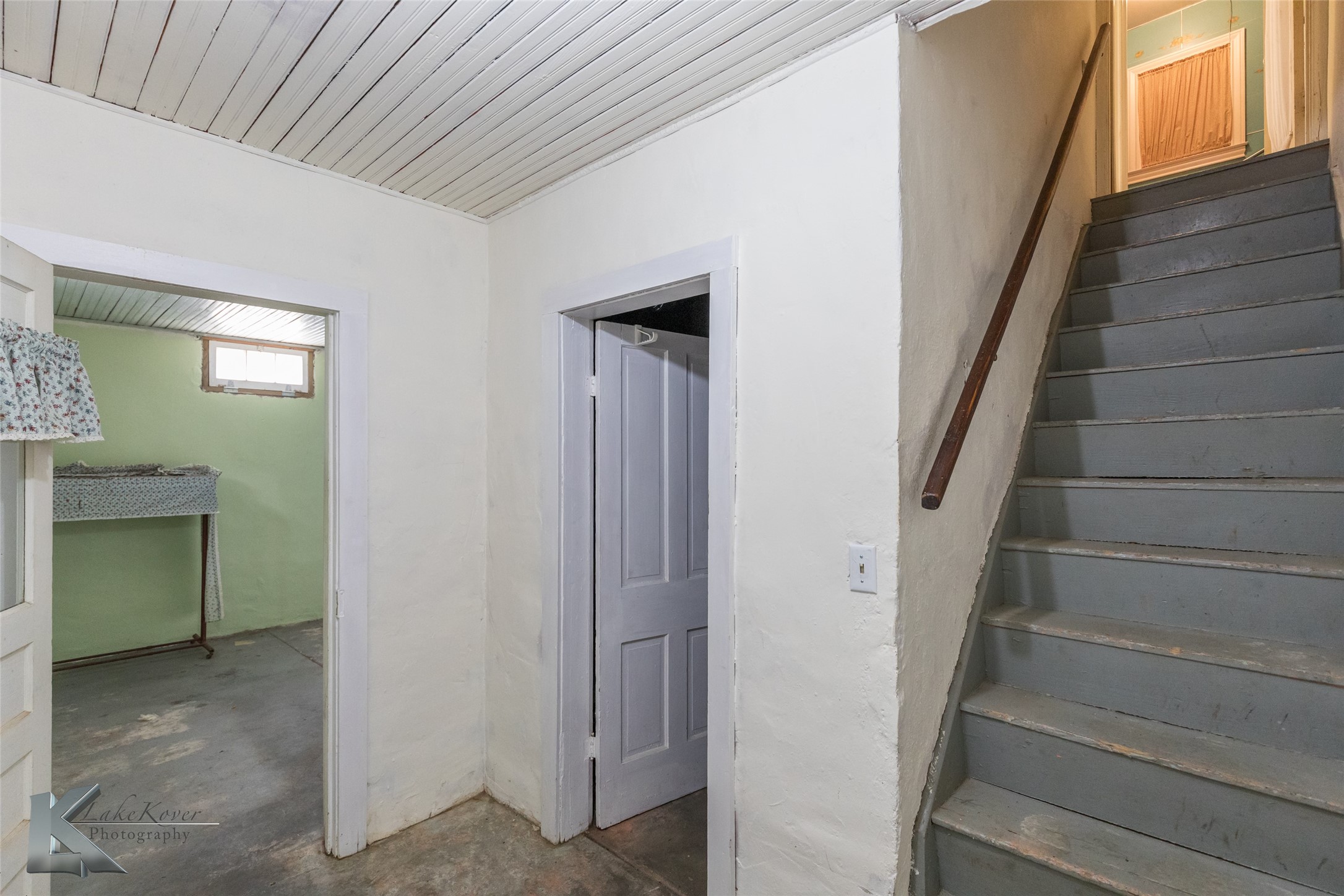341 N 3rd Avenue Munday TX 76371