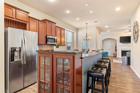 2476 Deer Run Lewisville TX 75067