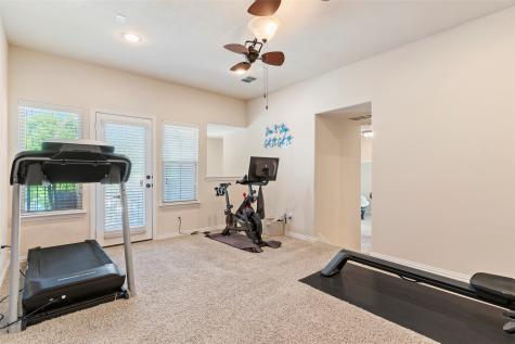 2476 Deer Run Lewisville TX 75067