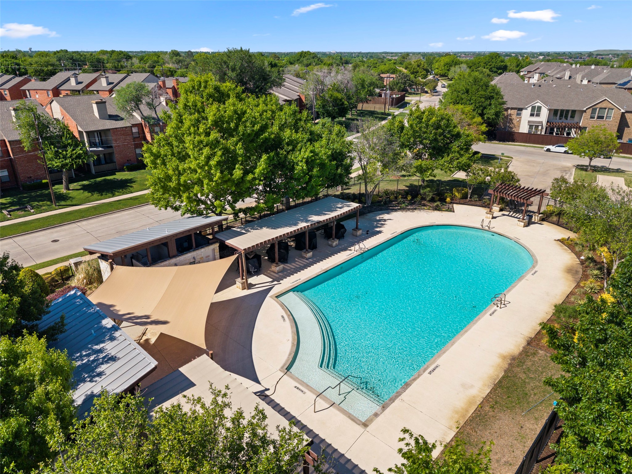 2476 Deer Run Lewisville TX 75067