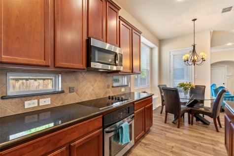2476 Deer Run Lewisville TX 75067