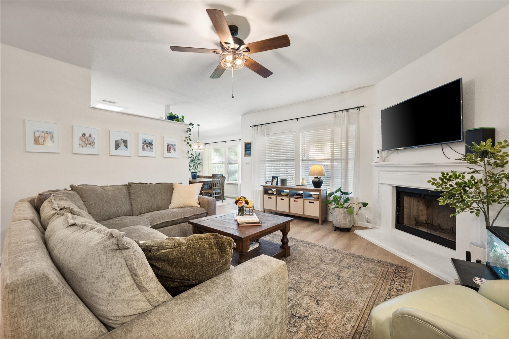 1221 Highcrest Drive Burleson TX 76028