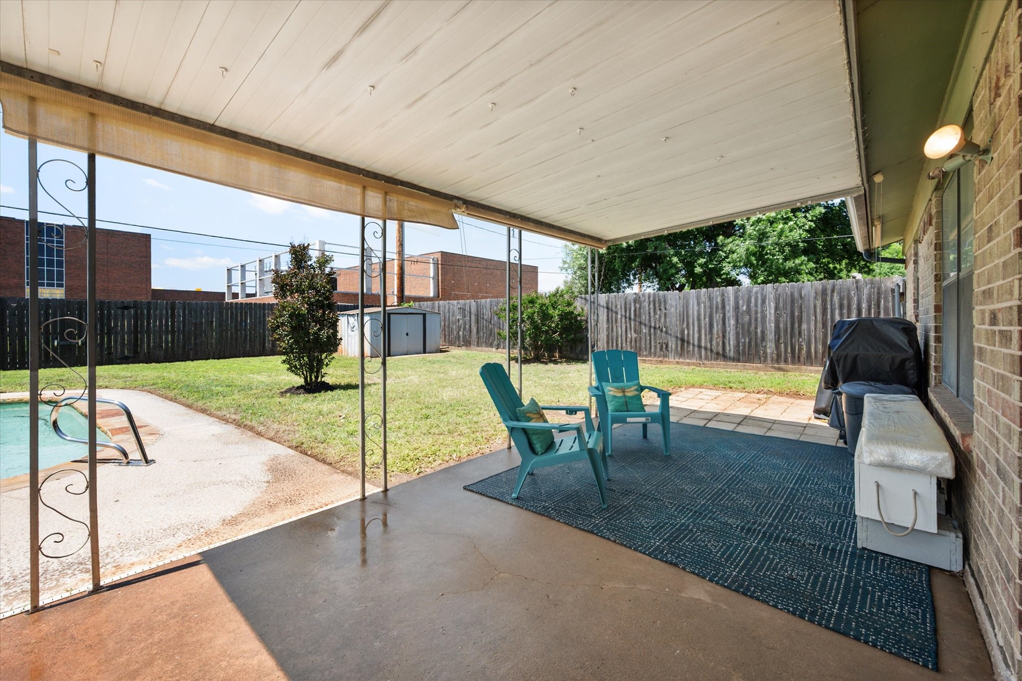 212 S Heights Drive Crowley TX 76036