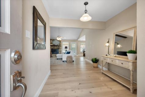 212 S Heights Drive Crowley TX 76036