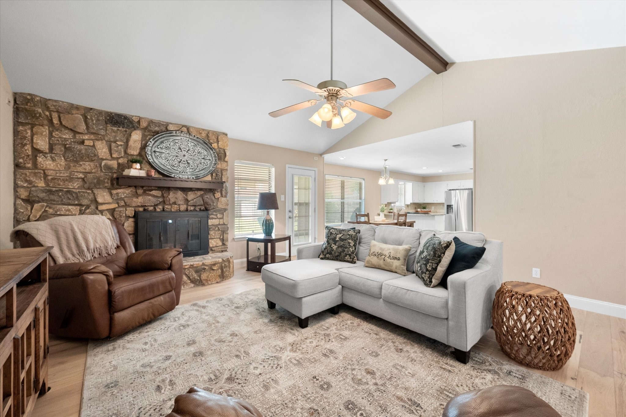 212 S Heights Drive Crowley TX 76036