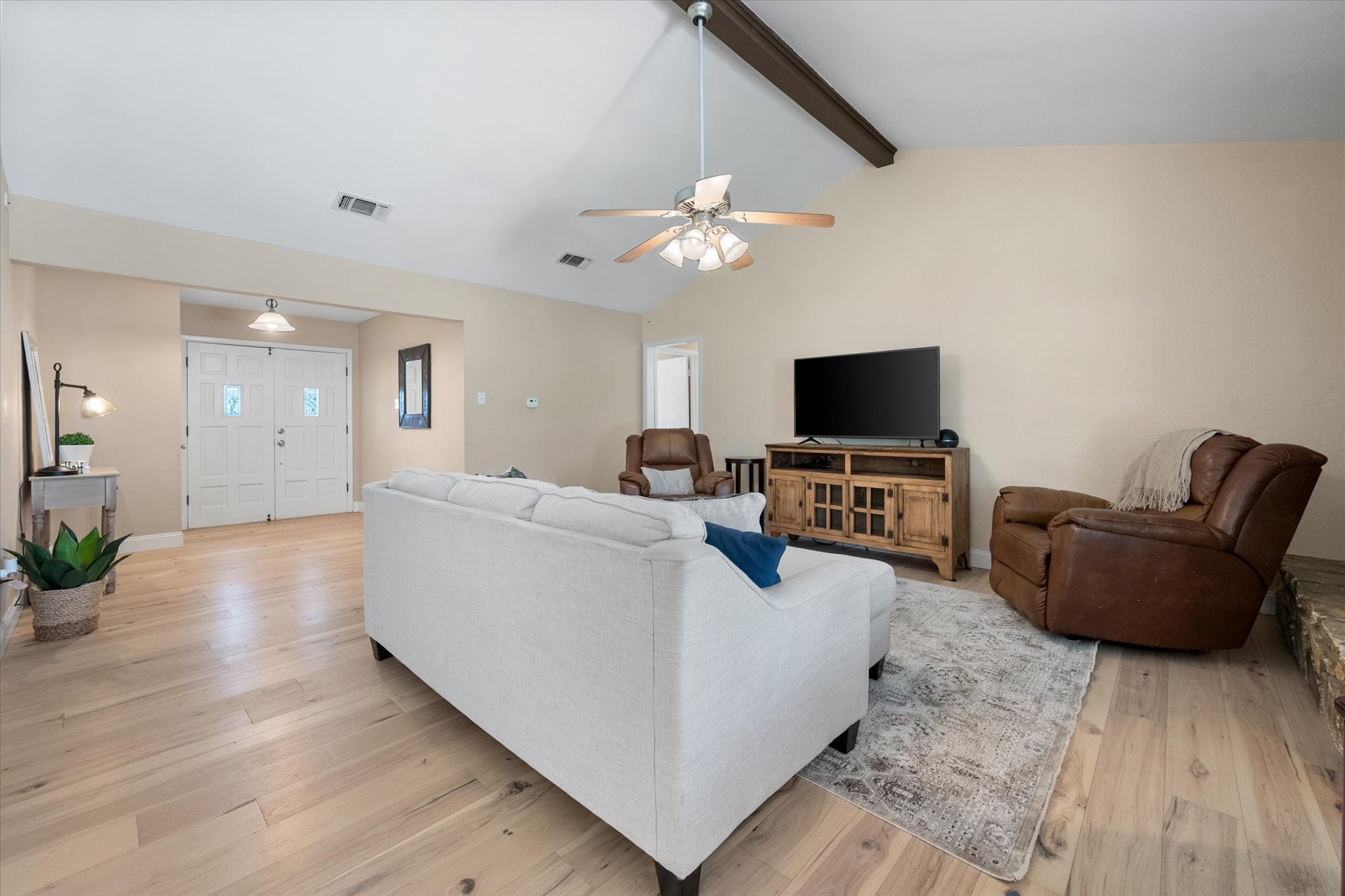 212 S Heights Drive Crowley TX 76036