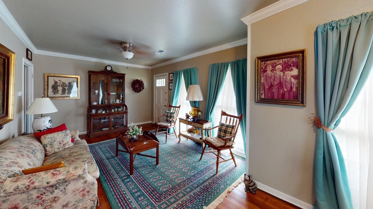 1701 S High Brady TX 76825