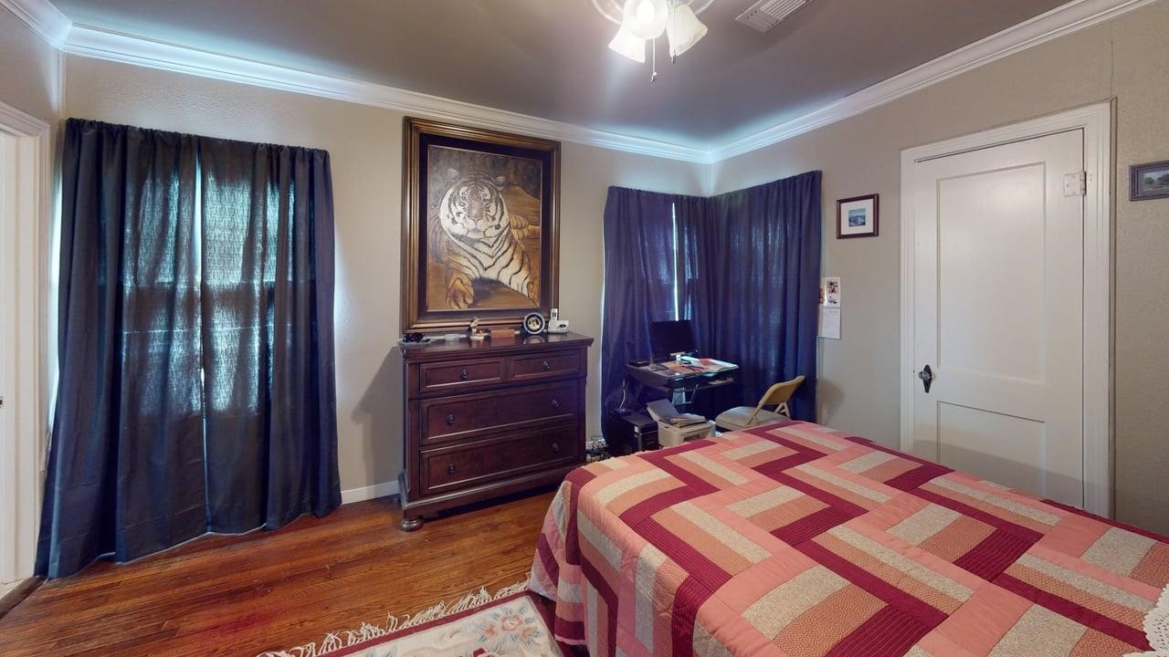 1701 S High Brady TX 76825