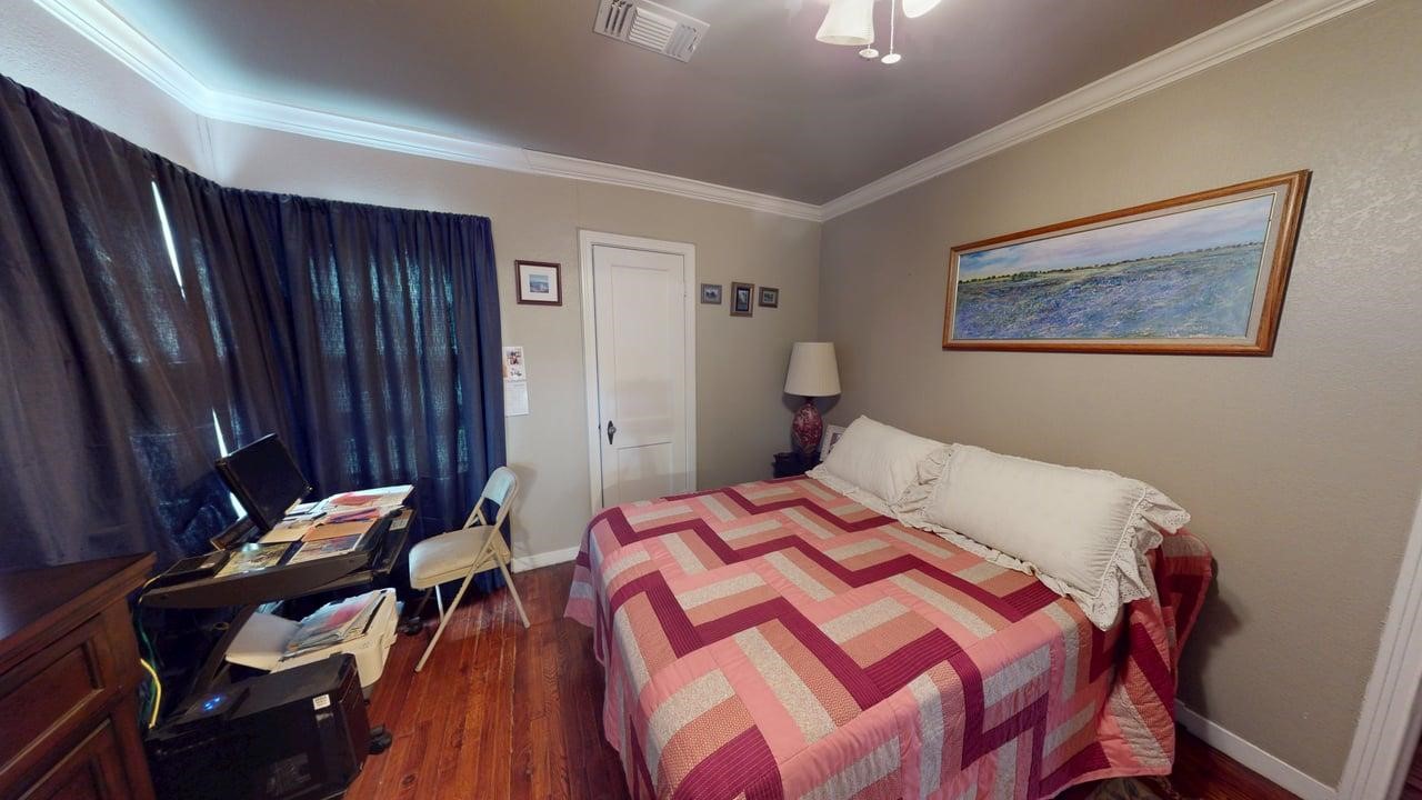 1701 S High Brady TX 76825