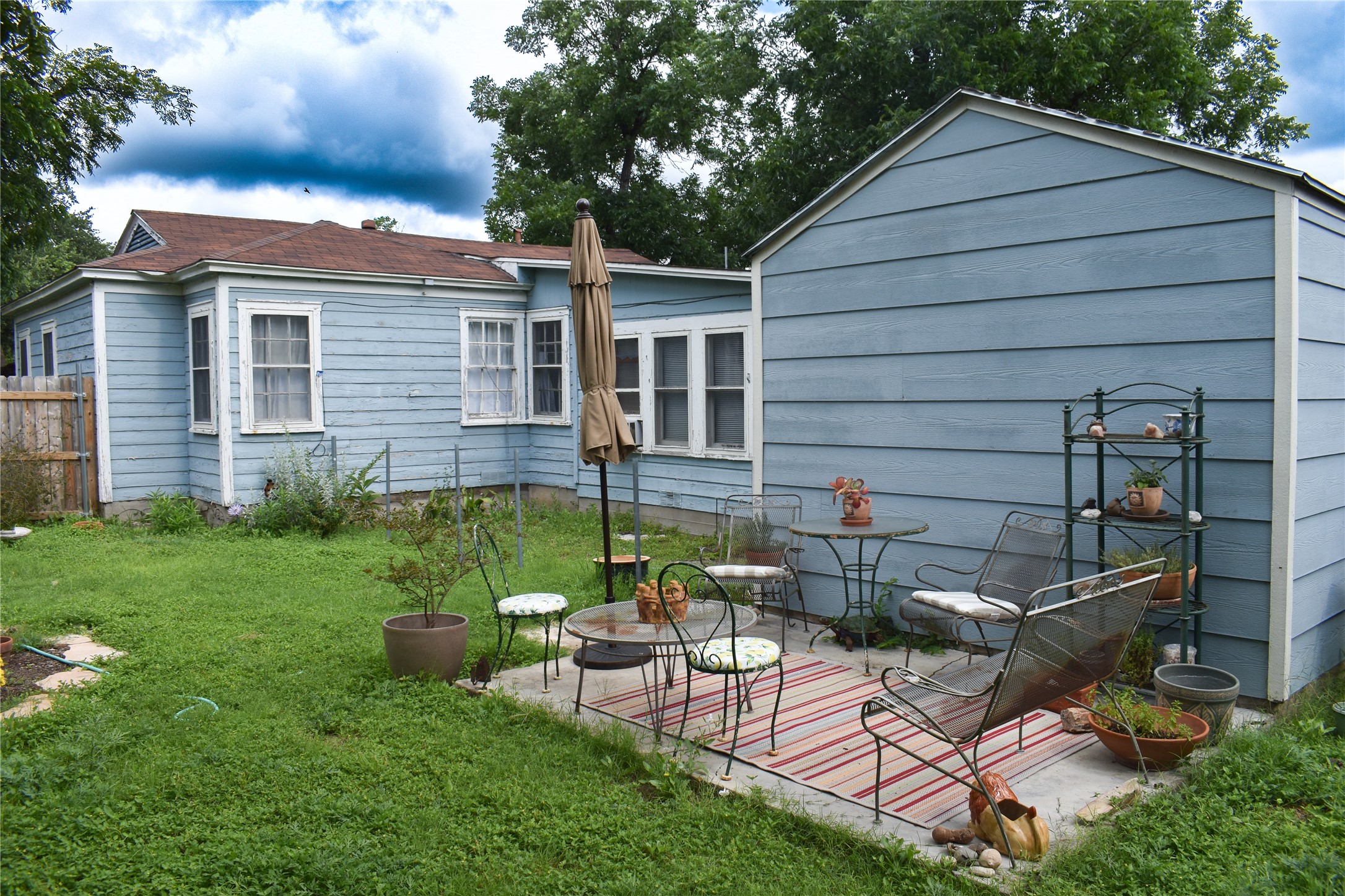 1701 S High Brady TX 76825