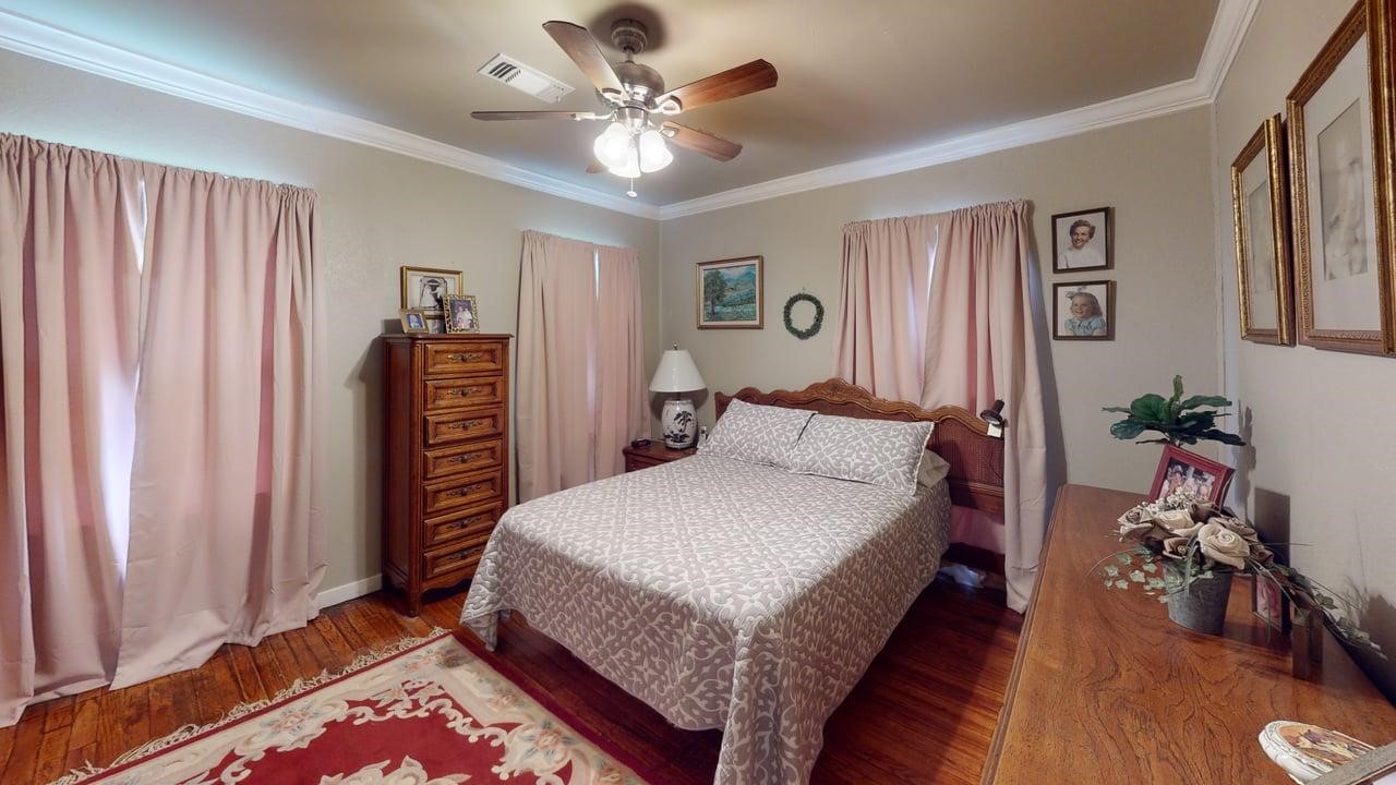 1701 S High Brady TX 76825