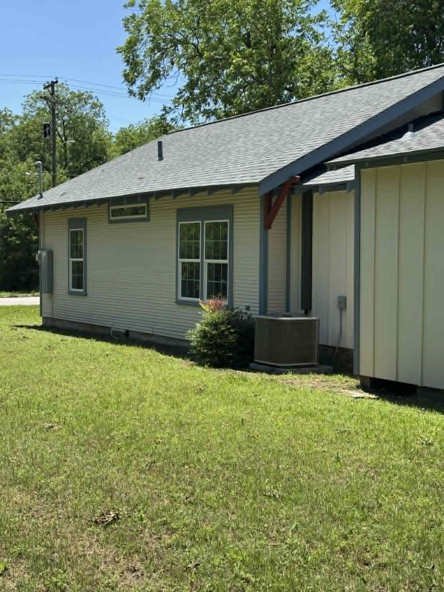 230 SW Live Oak Dublin TX 76446