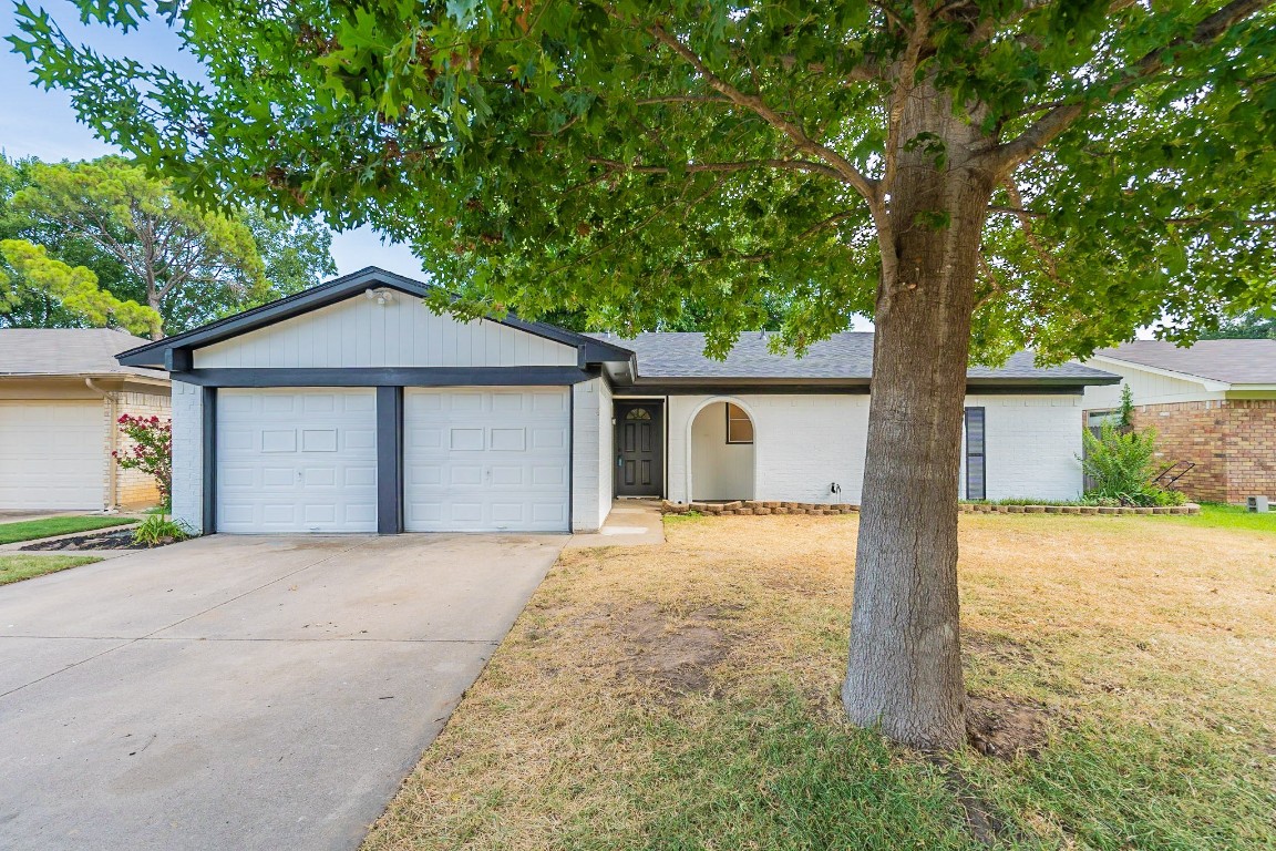 1608 Knoxville Drive Bedford TX 76022
