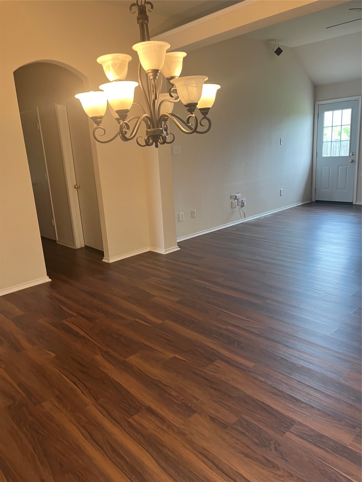 1113 Manhassett Court Fort Worth TX 76140