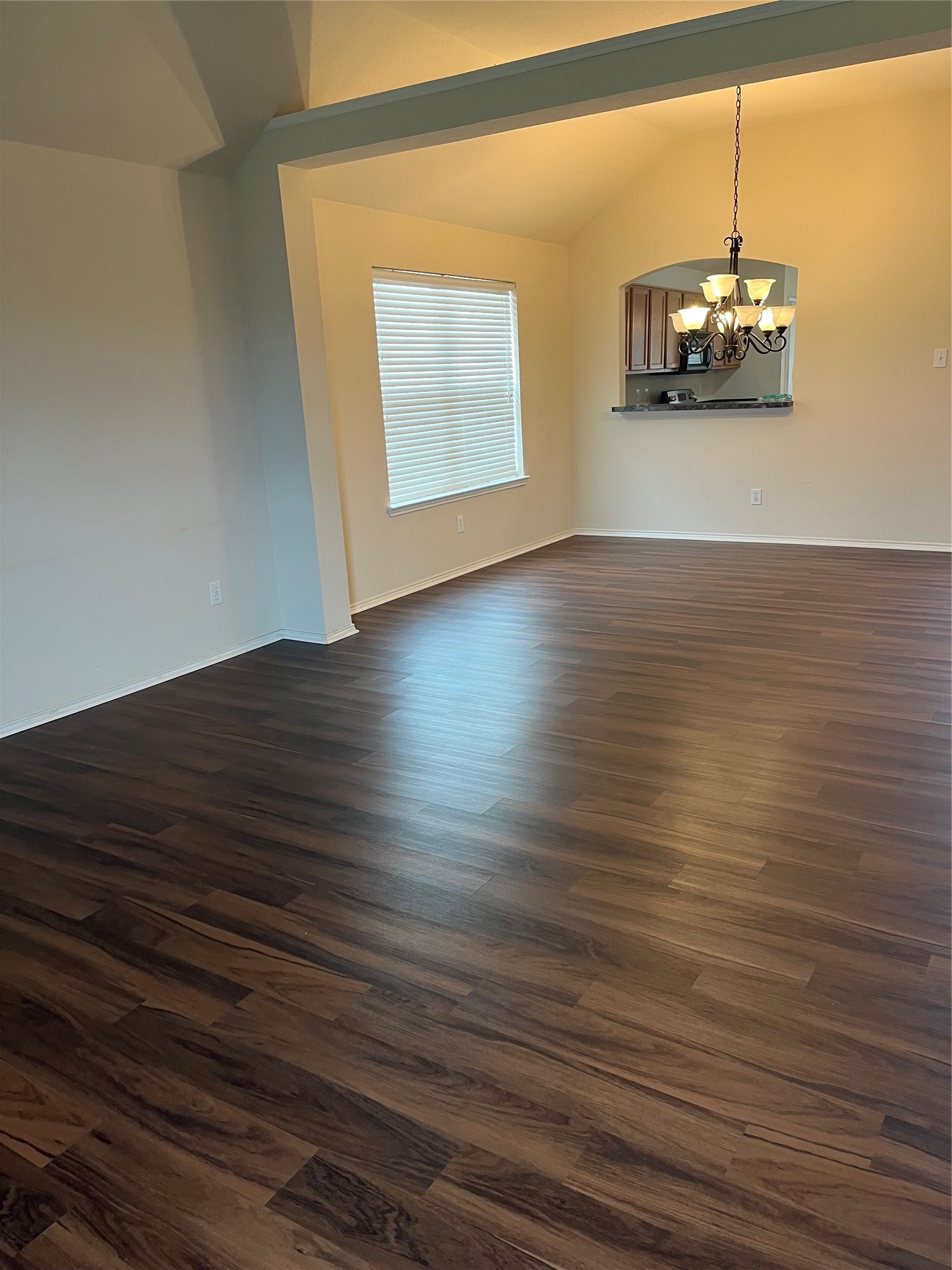 1113 Manhassett Court Fort Worth TX 76140