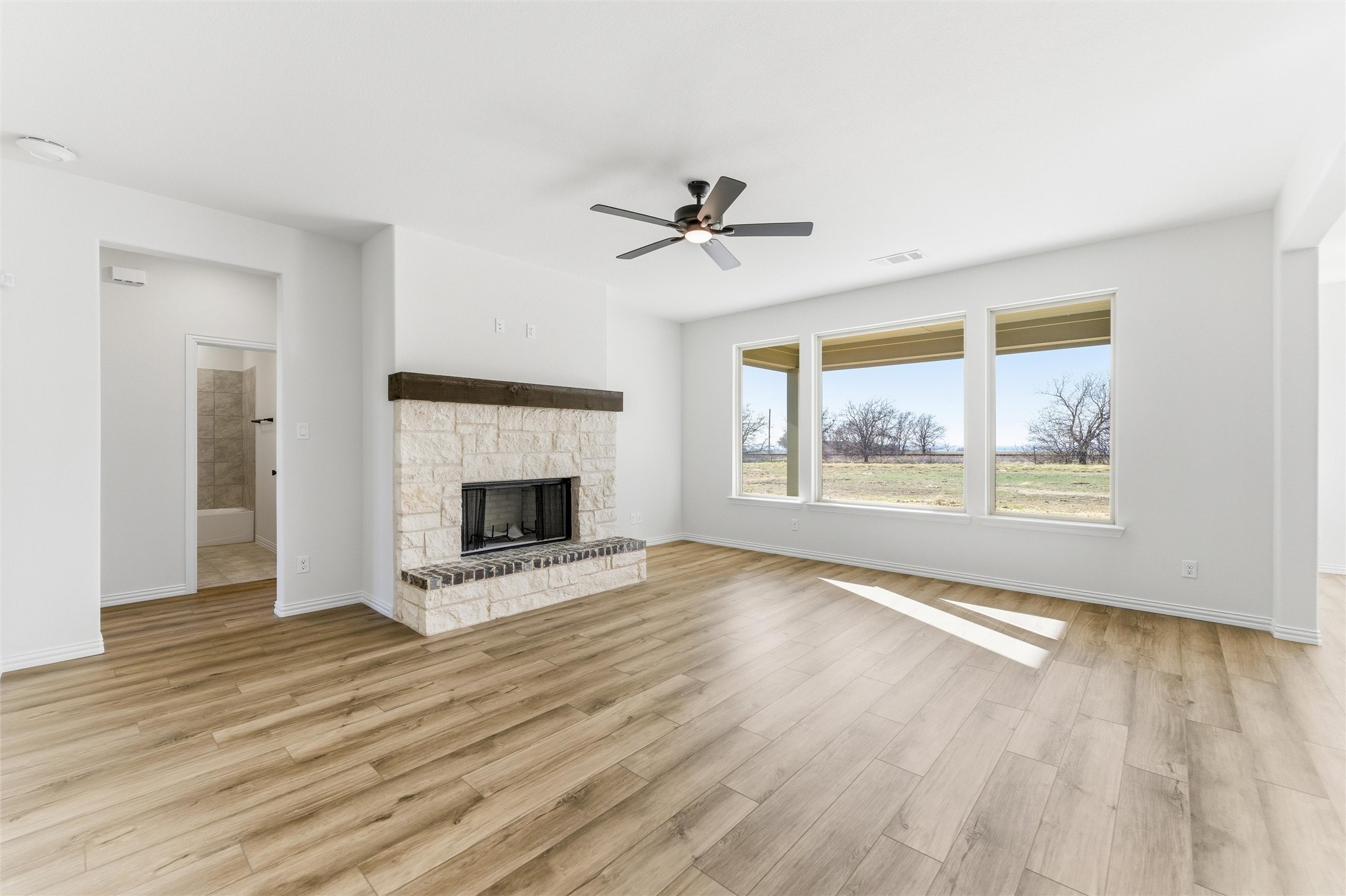 185 Brandywine Trail New Fairview TX 76078
